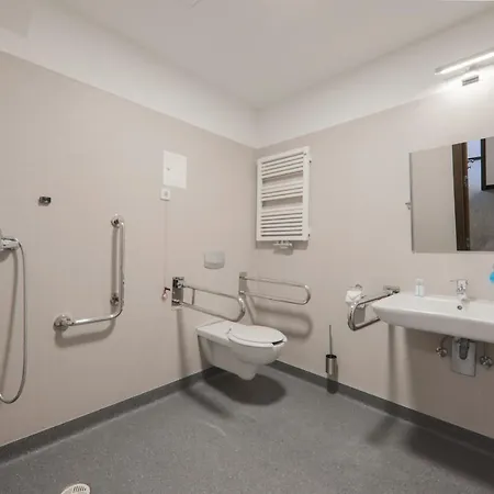 Aparthotel Kamienica Pod Aniolami 3*