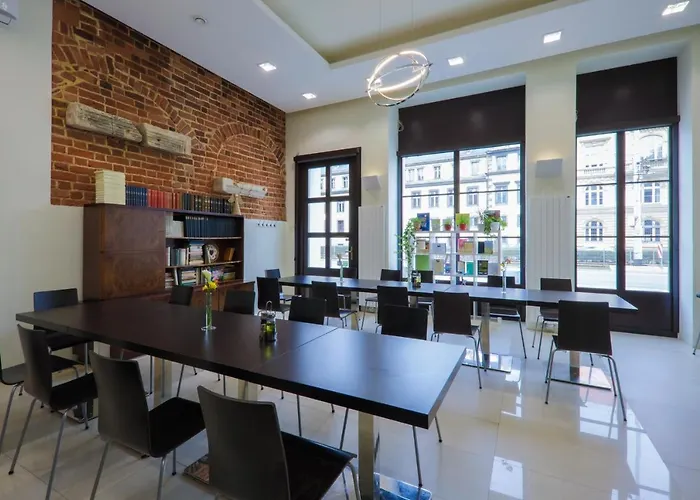 Aparthotel Kamienica Pod Aniolami 3*