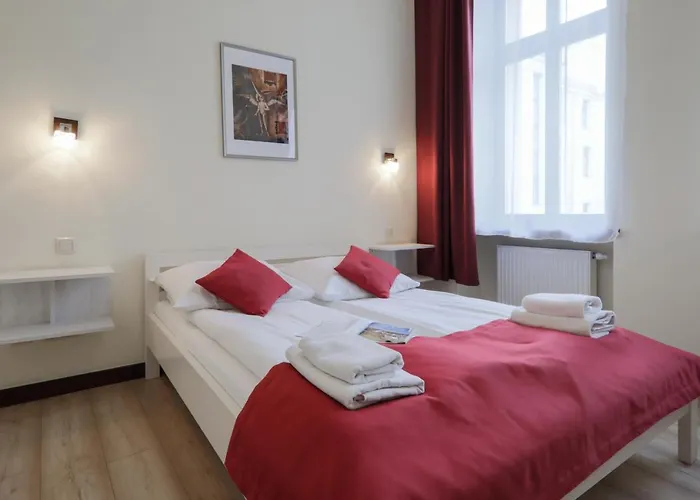 Aparthotel Kamienica Pod Aniolami 3*