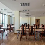 מלון דירות Kamienica Pod Aniolami 3*