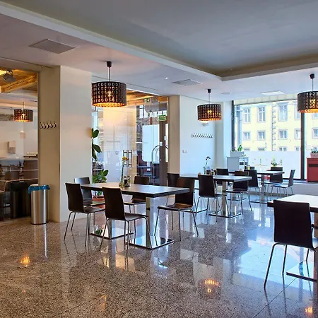 Hotel apartamentowy Kamienica Pod Aniołami 3*