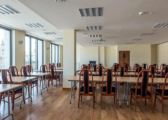 Aparthotel Kamienica Pod Aniolami 3*